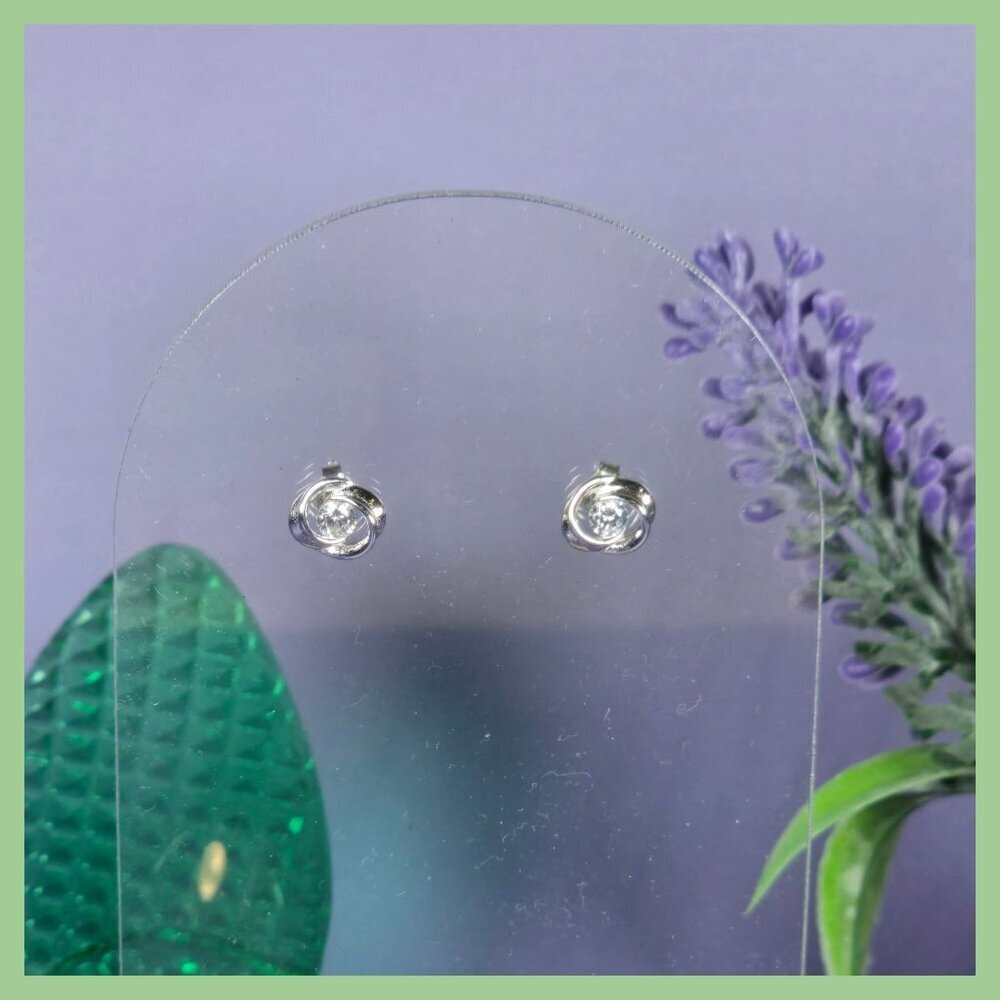 Sterling Silver Twisted Design Stud Earrings With‎ Sparkling CZ (NWOT)